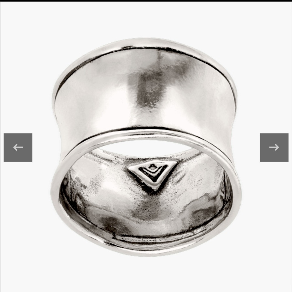 Silpada Hammered Cuff Ring, low in stock size 8 out, new in box